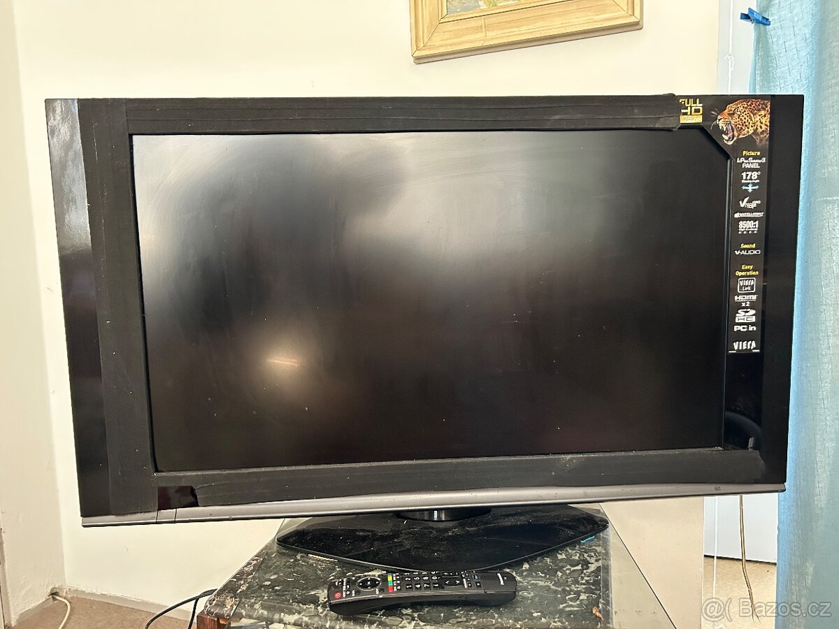 LCD televizor Panasonic Viera úhlopříčka 37" (94 cm)