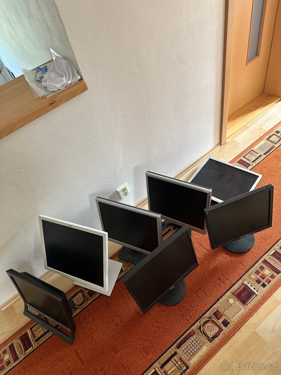 Použité monitory