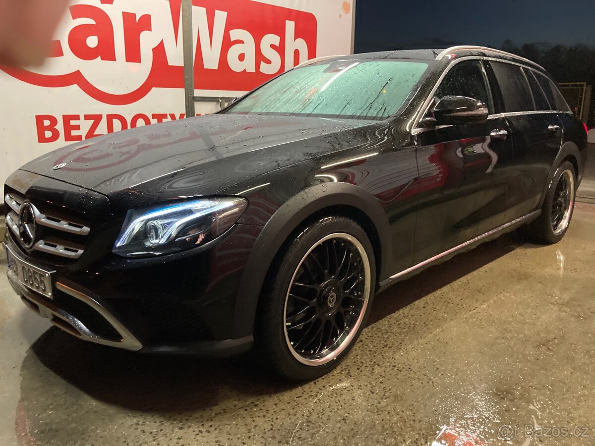 Prodám Mercedes Benz E220 Allzerrain