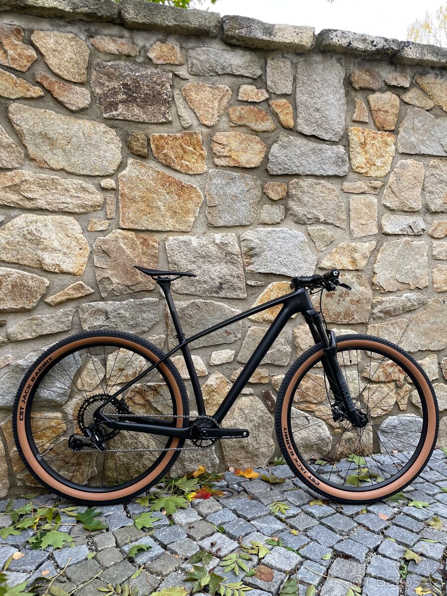 Horské kolo Carbon T1000 29” boost