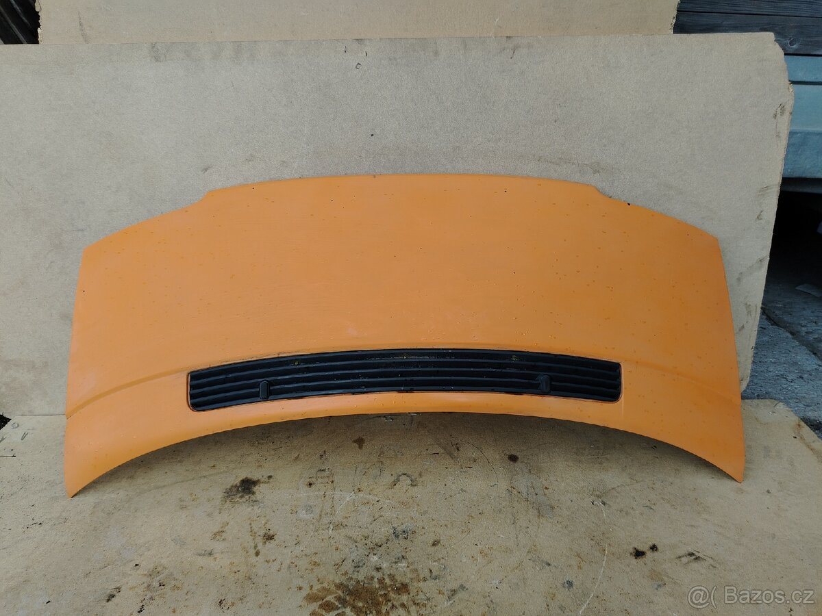 Kapota Volkswagen Transporter T4