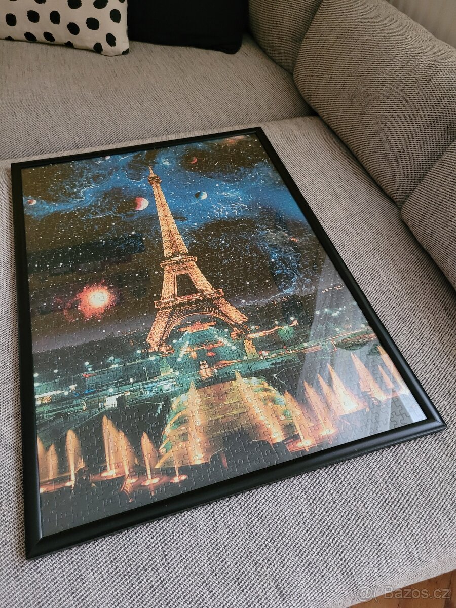 Nový obraz zaskleného puzzle s Eiffelovou věží