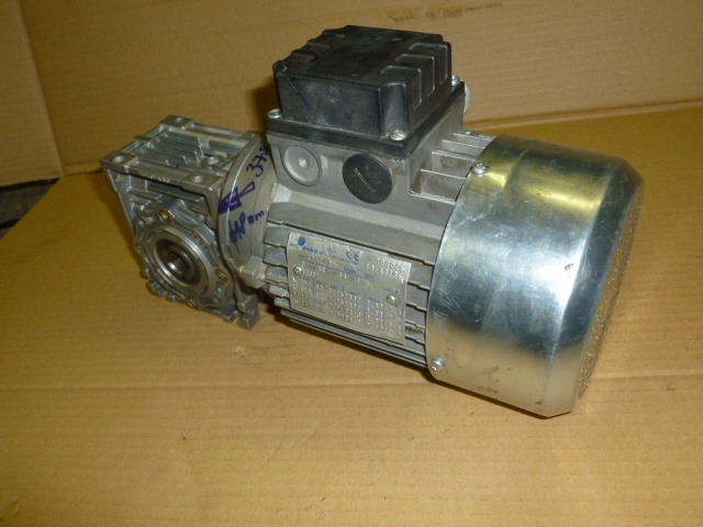 elektropřevodovka 0,75kw/380V /378 ot./min