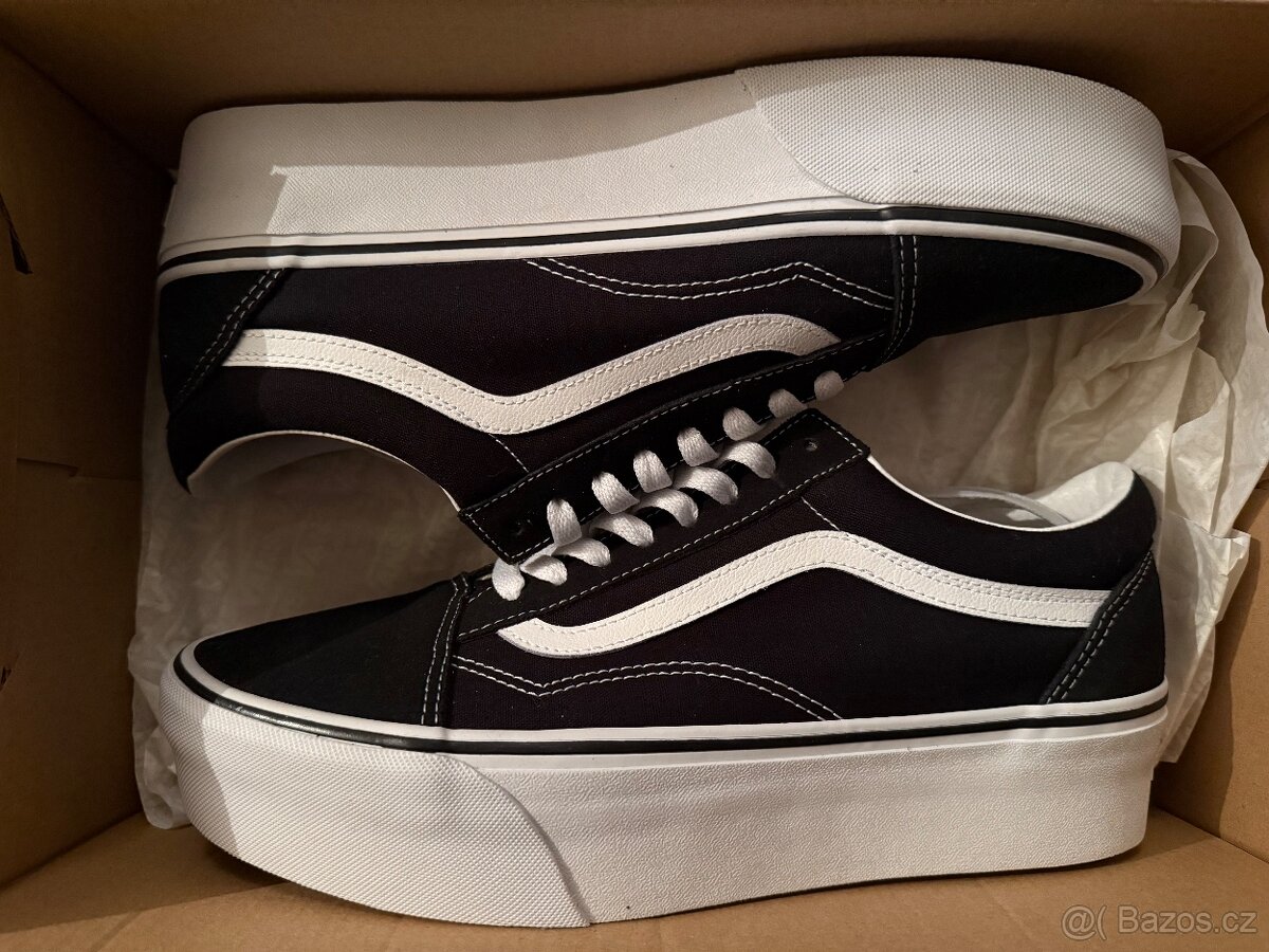 Prodám Vans Stackform vel. 44.