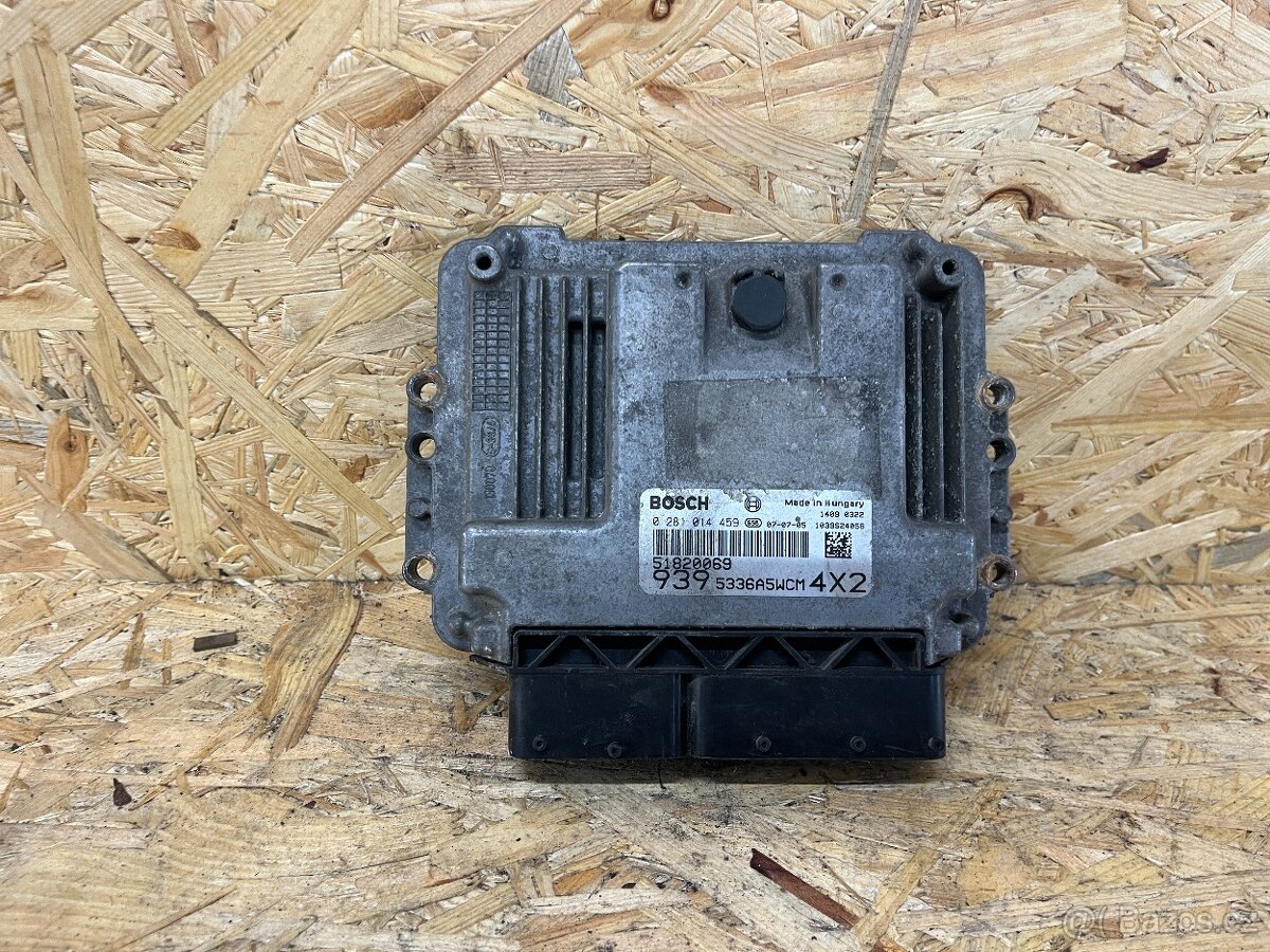 ŘÍDICÍ JEDNOTKA MOTORU ALFA ROMEO 0281014459