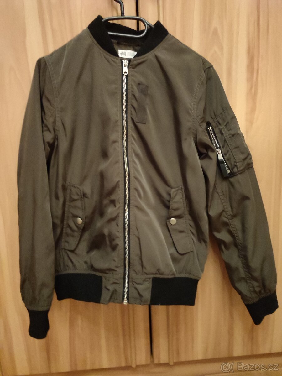 Klučičí bunda, bomber