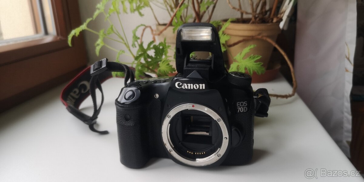 Prodám zrcadlovku Canon 70D tělo