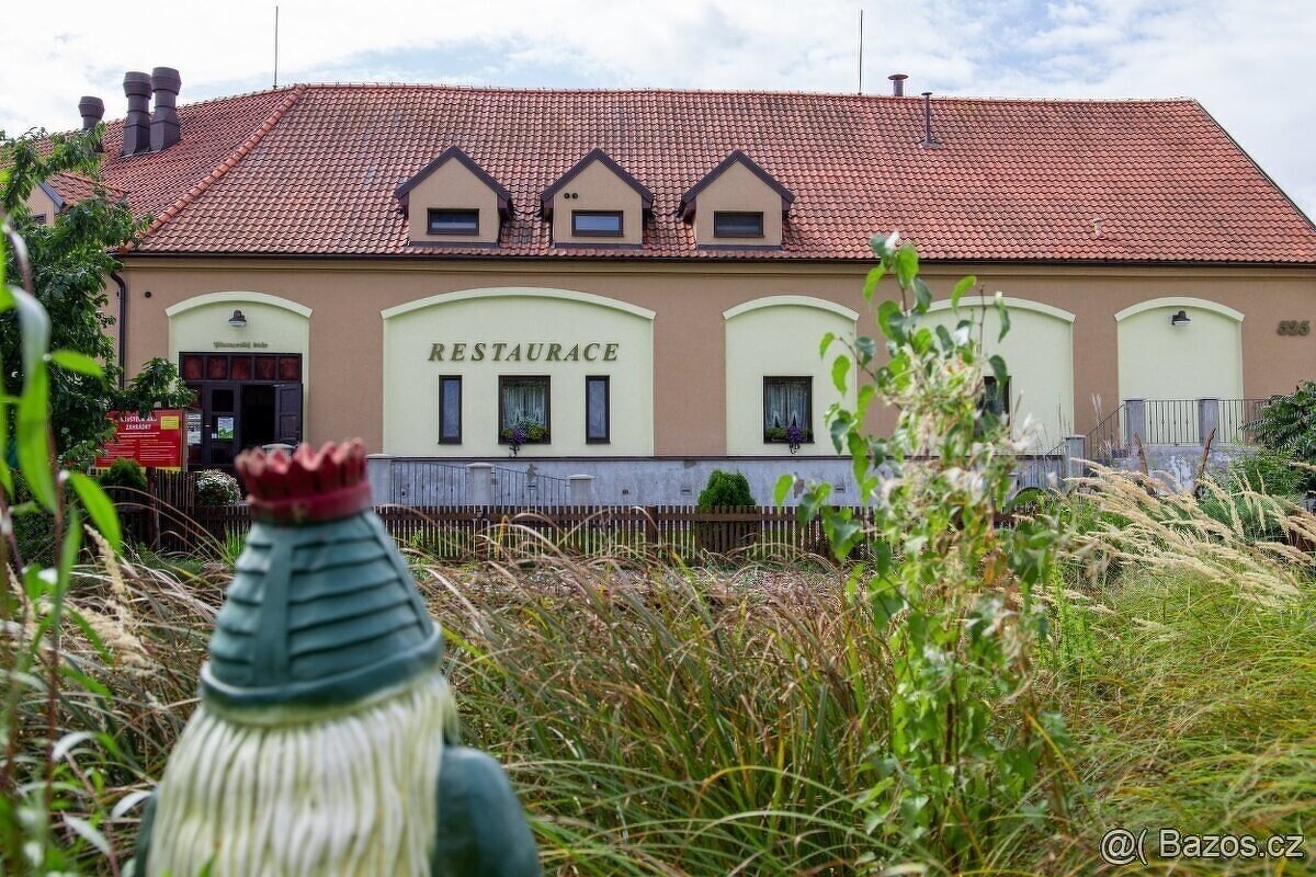 Pomocný kuchař/kuchařka