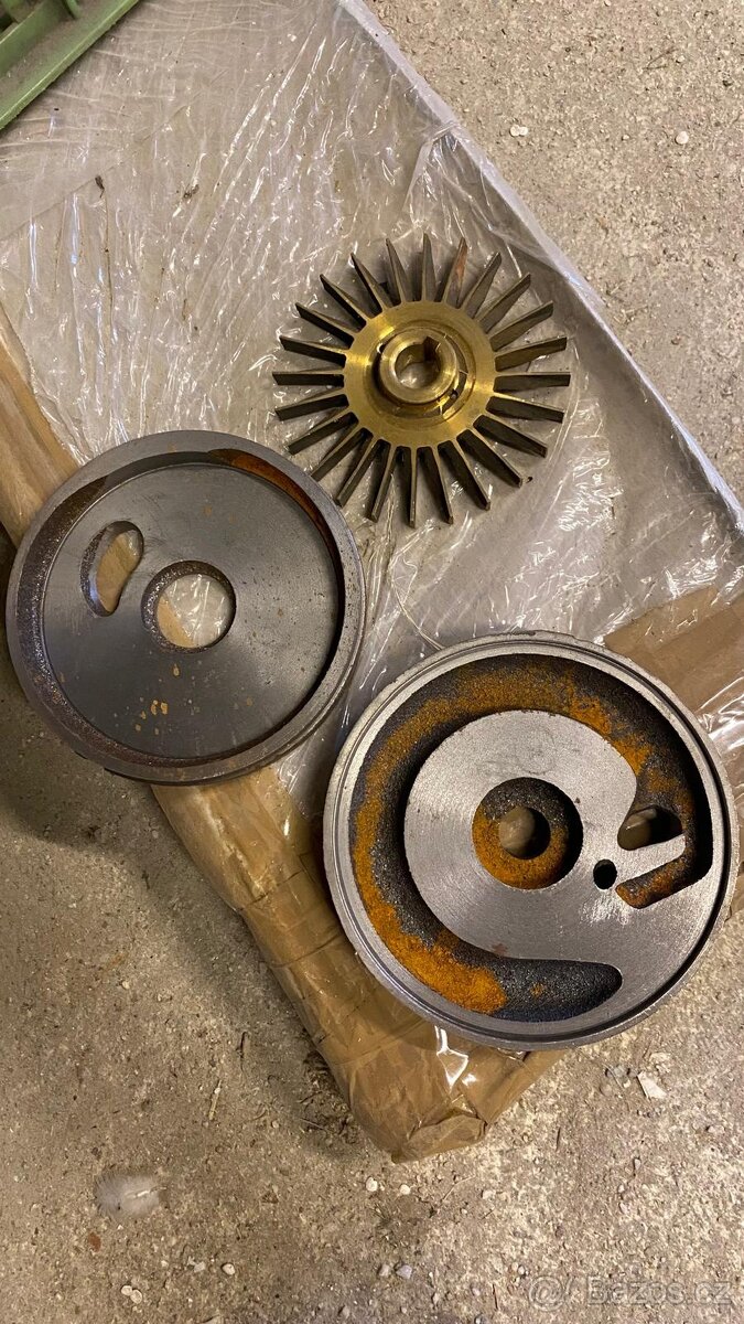 SIGMA SVA 20 - nepoužité oběžné kolo sací a výtlačná vložka