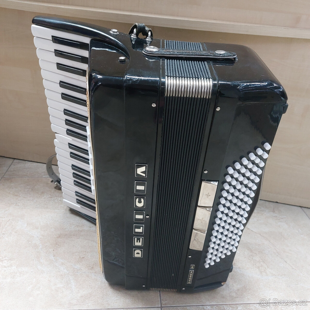 Tahací harmonika Delicia Carmen 3