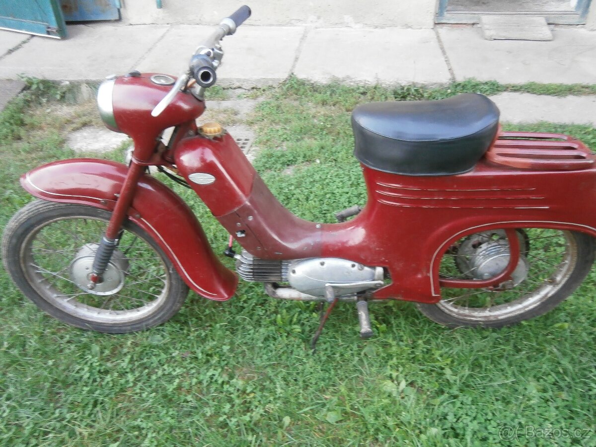 Prodám jawa pionýr 555