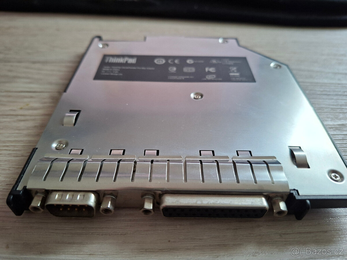 Lenovo serial/paralel ultrabay slim adaptér 40Y8122