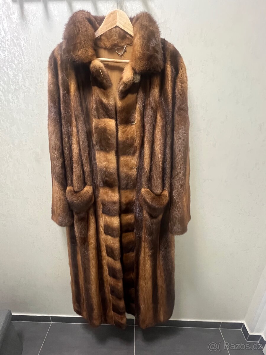 Pravý norkový kožich