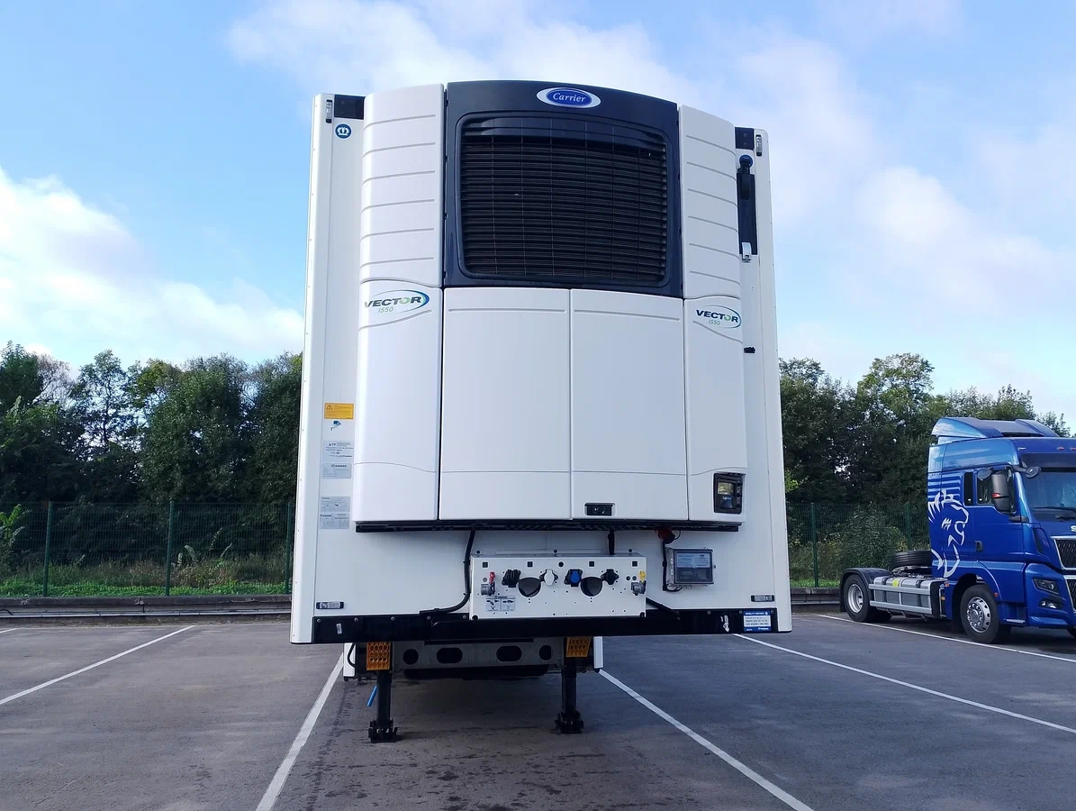 PRONÁJEM-Chladírenský Návěs KRONE COOLLINER 2700