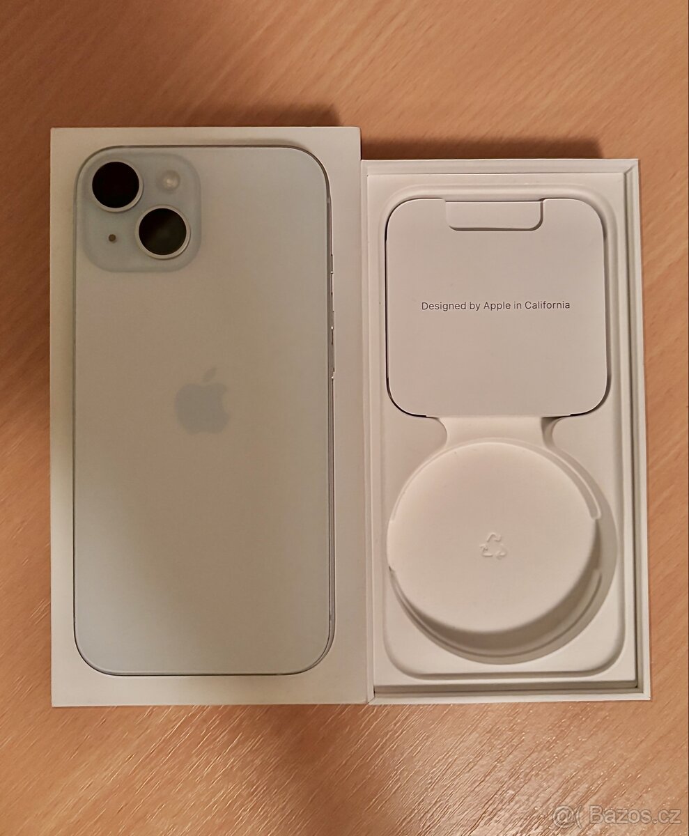 iPhone 15 128GB Modrý + sklo a obal