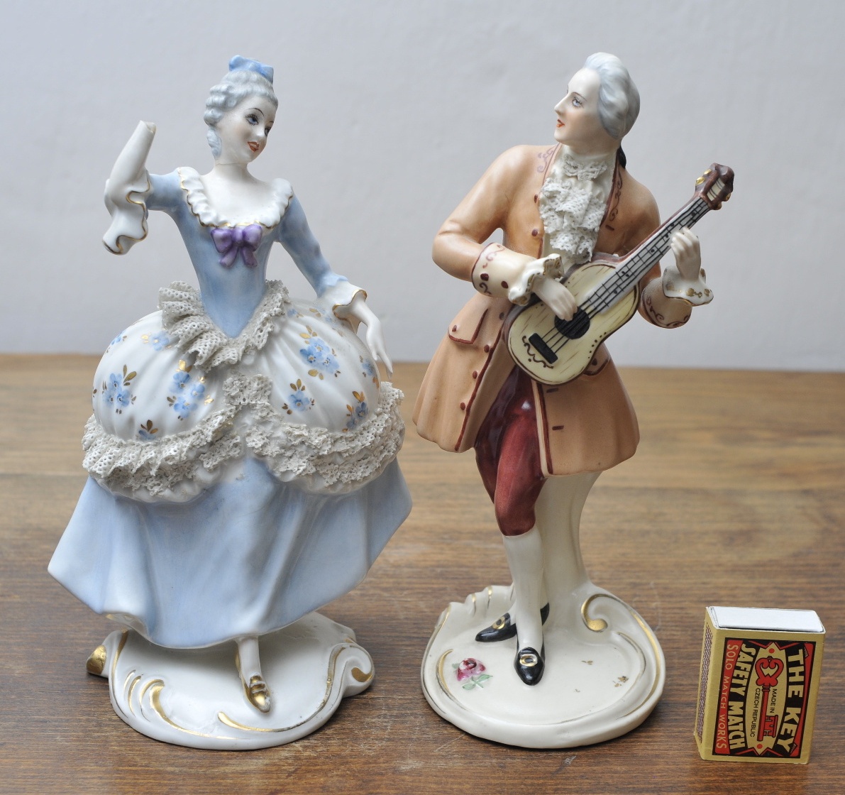 figurální porcelán