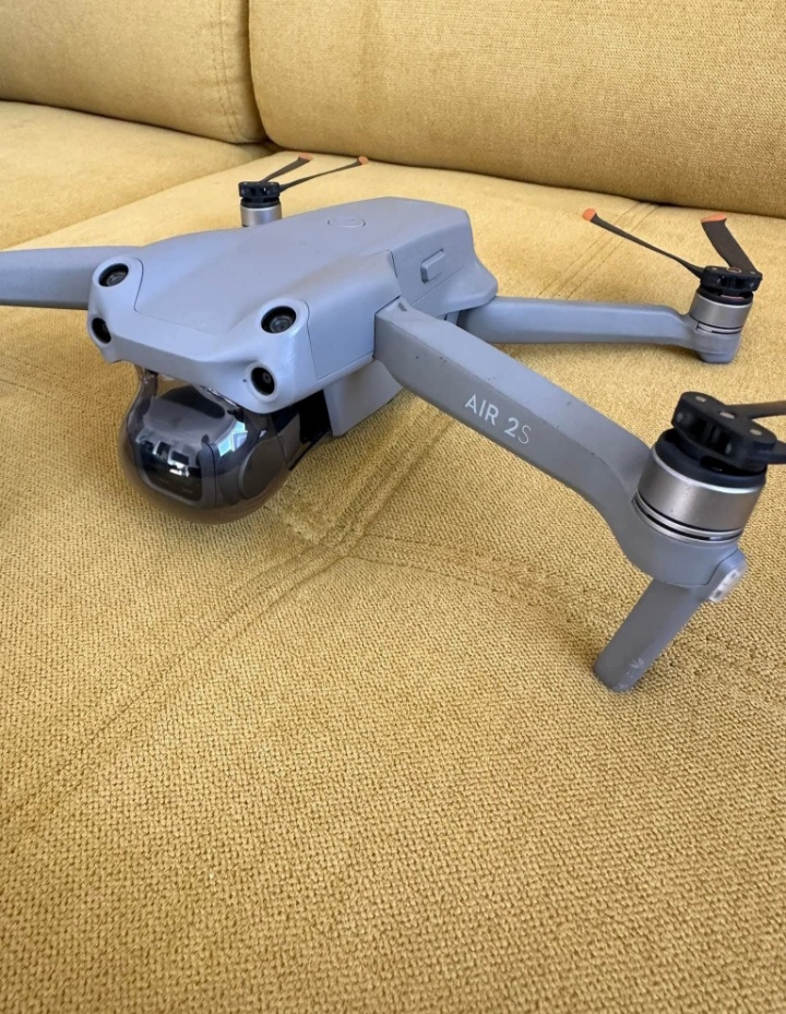 Dron Mavic Ar2S