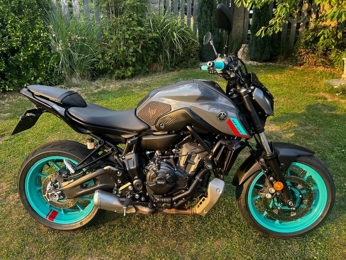 Yamaha mt07