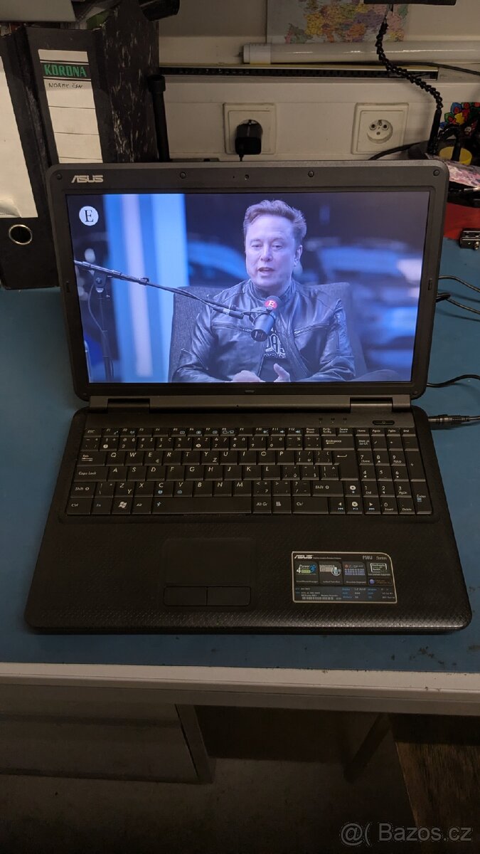 ASUS notebook