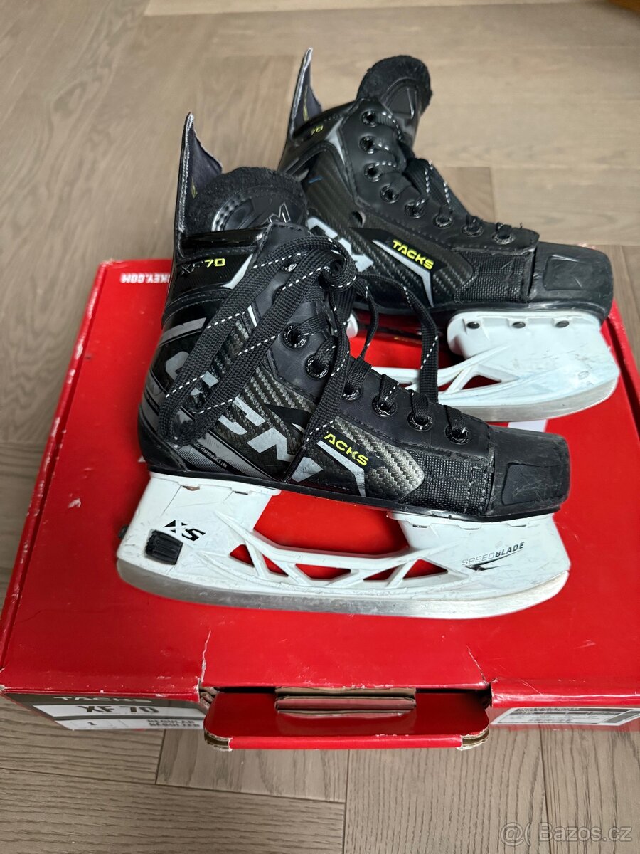 Dětské brusle CCM Tacks XF 70 vel. 33,5
