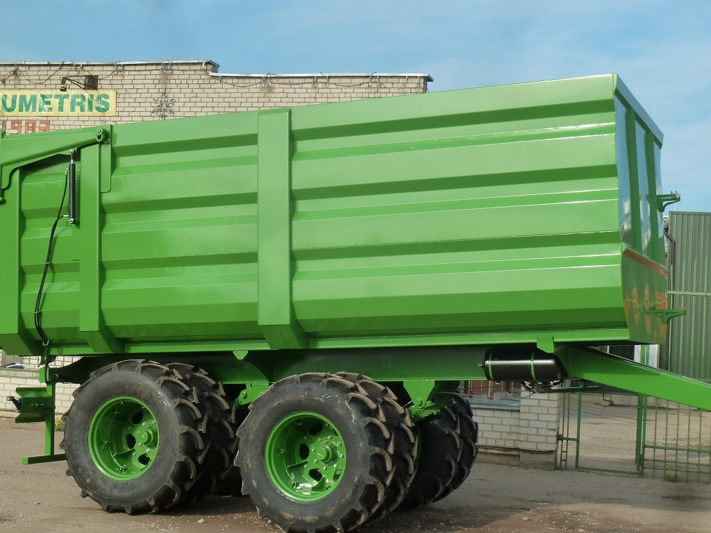 Návěs pro přepravu rašeliny LAUMETRIS PTL-30D
