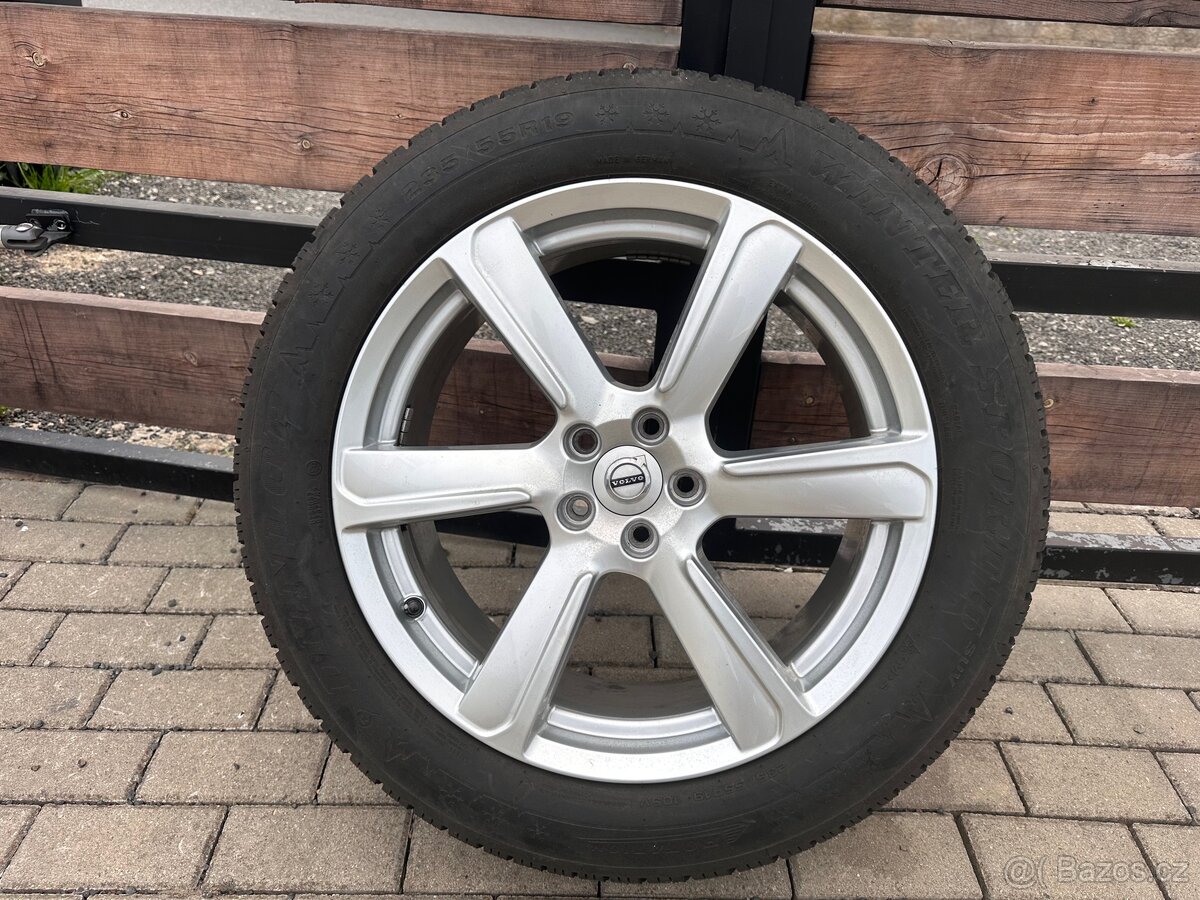 Zimní sada Volvo 5x108