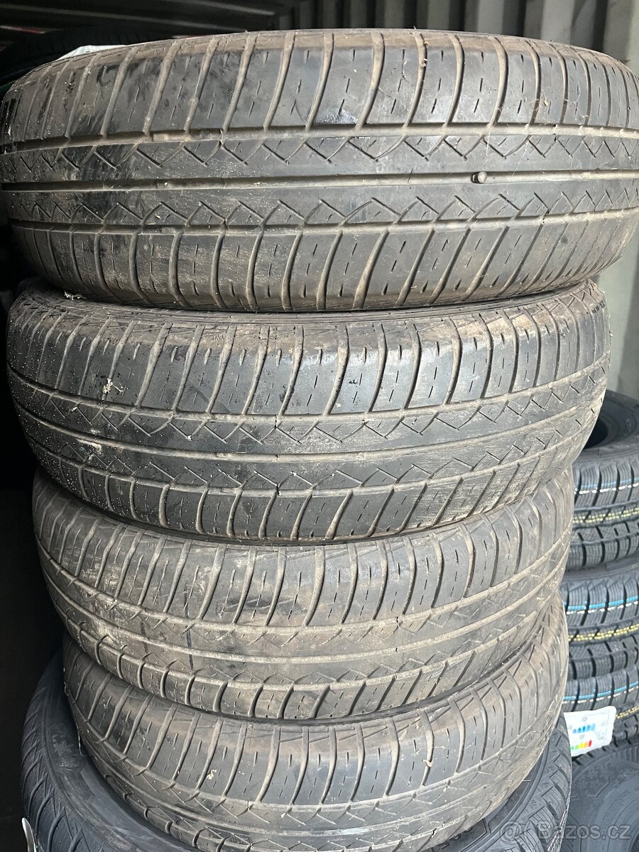 Pneu 165/70 R 13