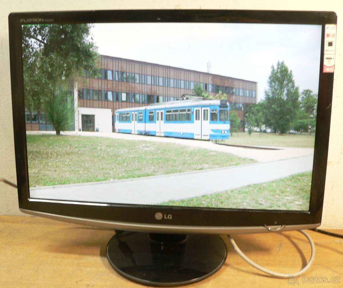 LCD monitor LG Flatron 22 palců, 1680x1050, záruka