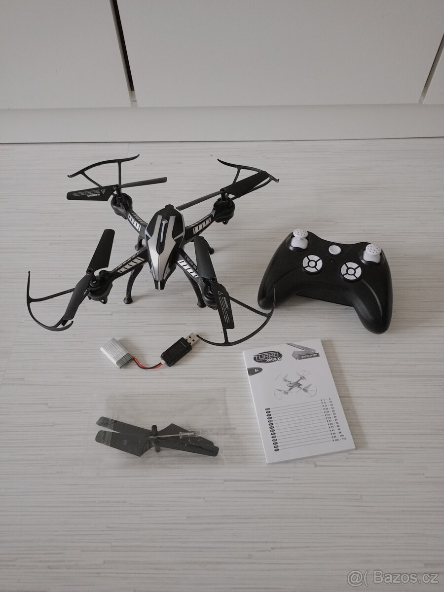 Dron kvadrokoptera pro deti, dalkove ovladani