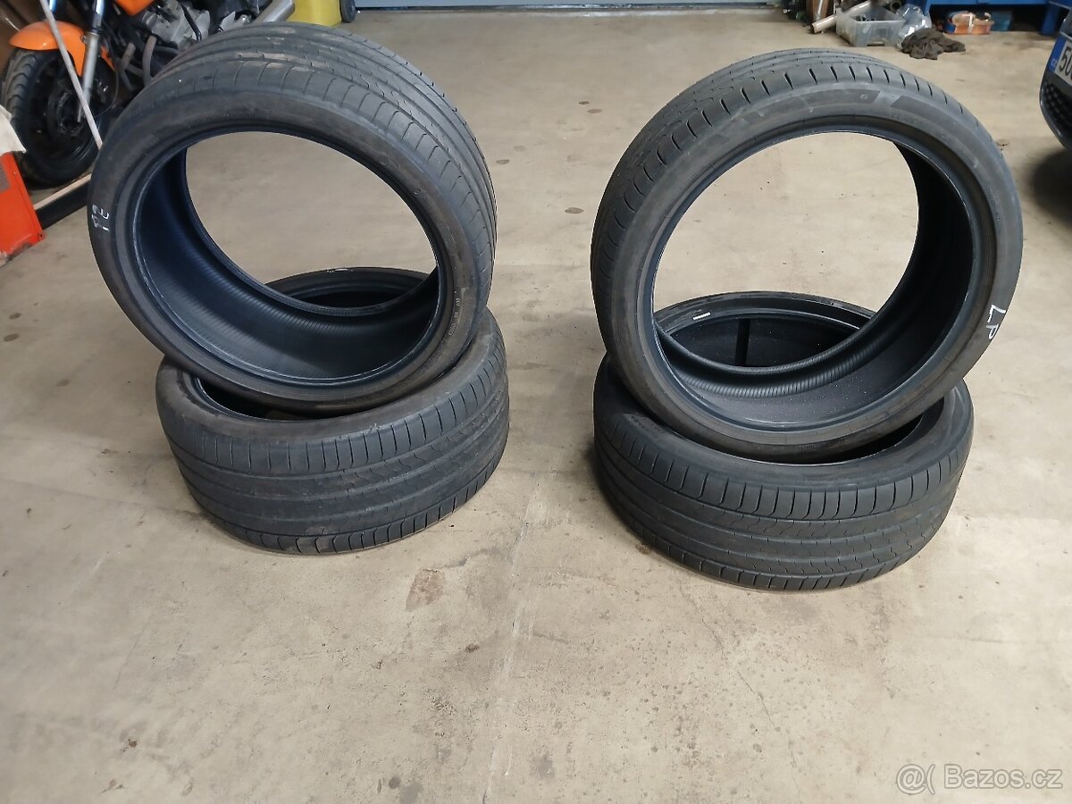 Letní pneu 255/40-21 102Y, 285/35-21 105Y