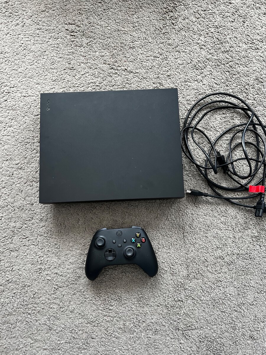 Microsoft Xbox One X 1TB