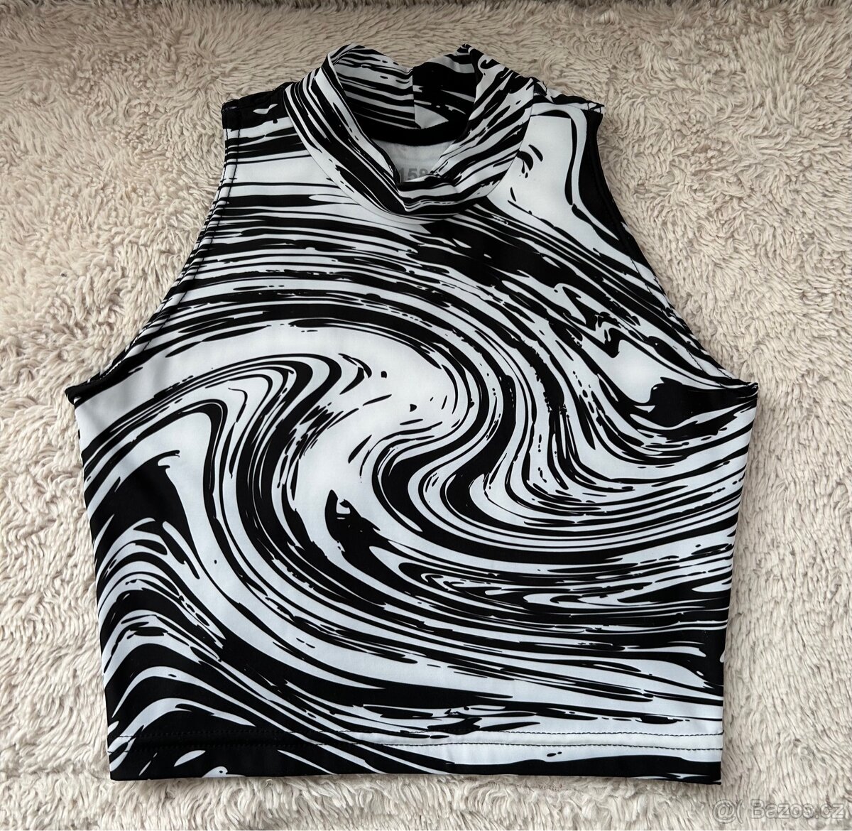 TOP - CHIQUE SPORT - vel.158