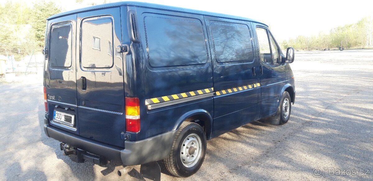 Ford Transit 2,5 D 80 SWB TOP STAV,