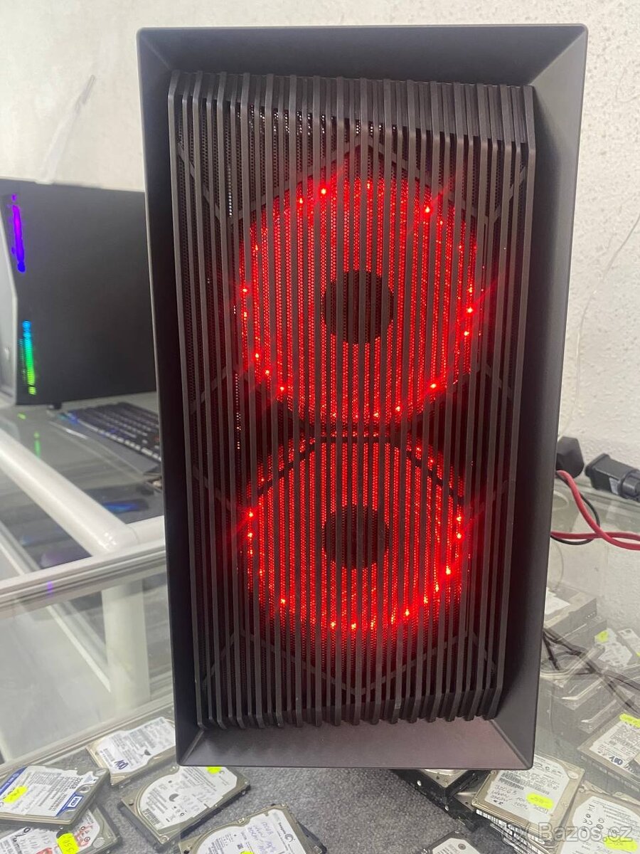 HERNÍ STOLNÍ PC//Intel Core i5-4.gen/SSD 240GB/HDD 500GB/RAM