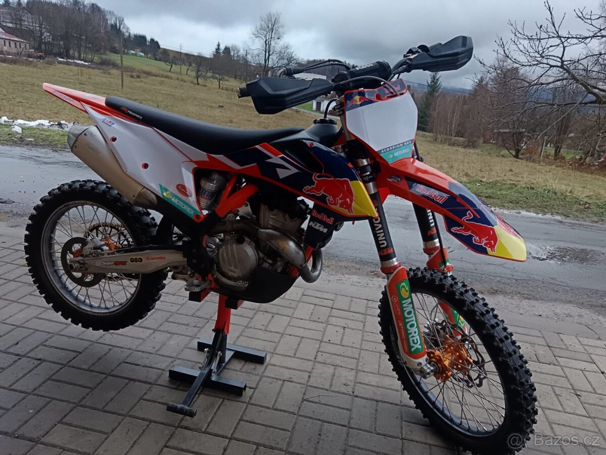 Ktm sx-f 350 rv. 2022