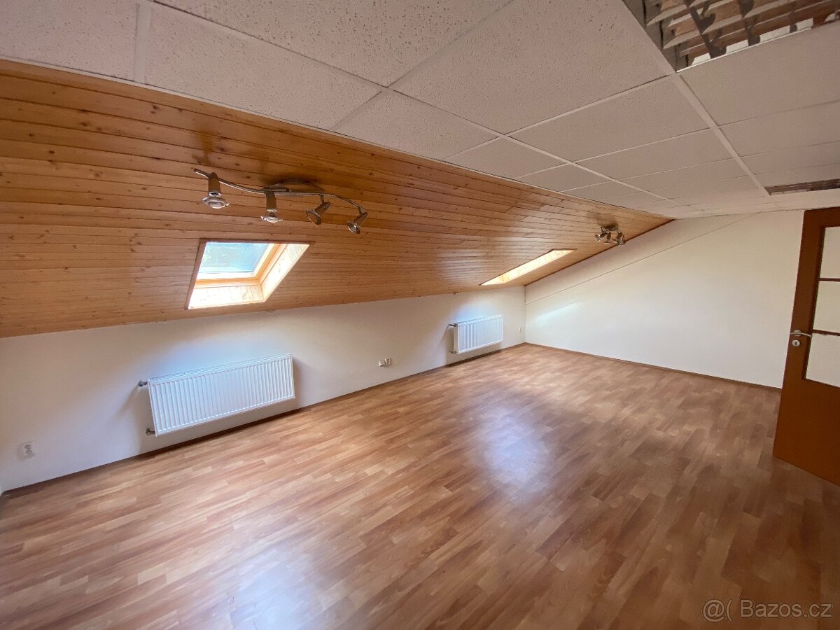 Pronajmu byt 2kk 90 m2 v Toužimi