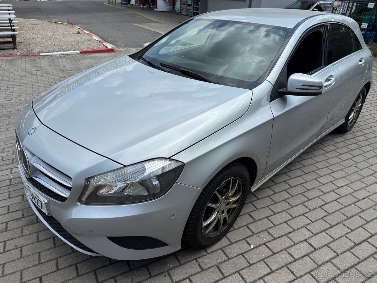 Mercedes A180 DPH ČR 2014