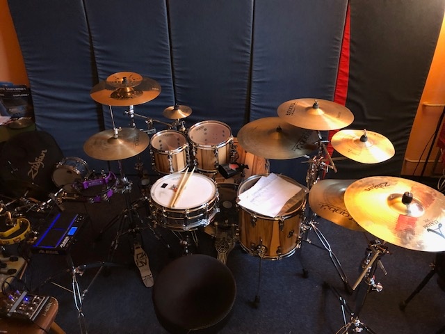 Prodám bicí SONOR SQ2