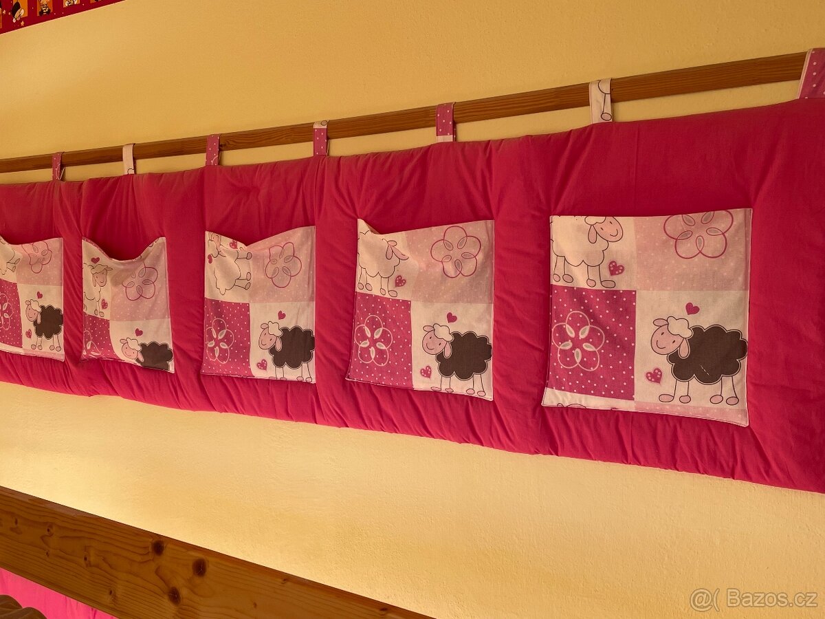 Nabízím kapsáře na stěnu za postel