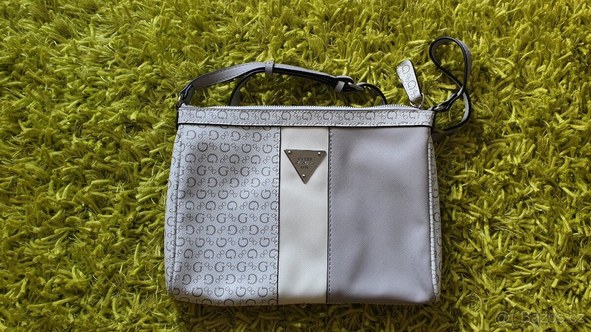 Kabelka Guess crossbody či na rameno - bílo/šedá