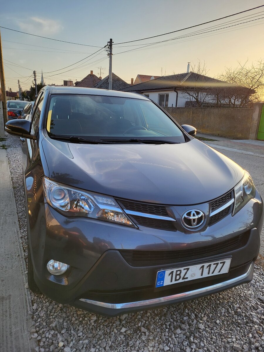 Toyota RAV4 diesel 91kW , r.v.2014