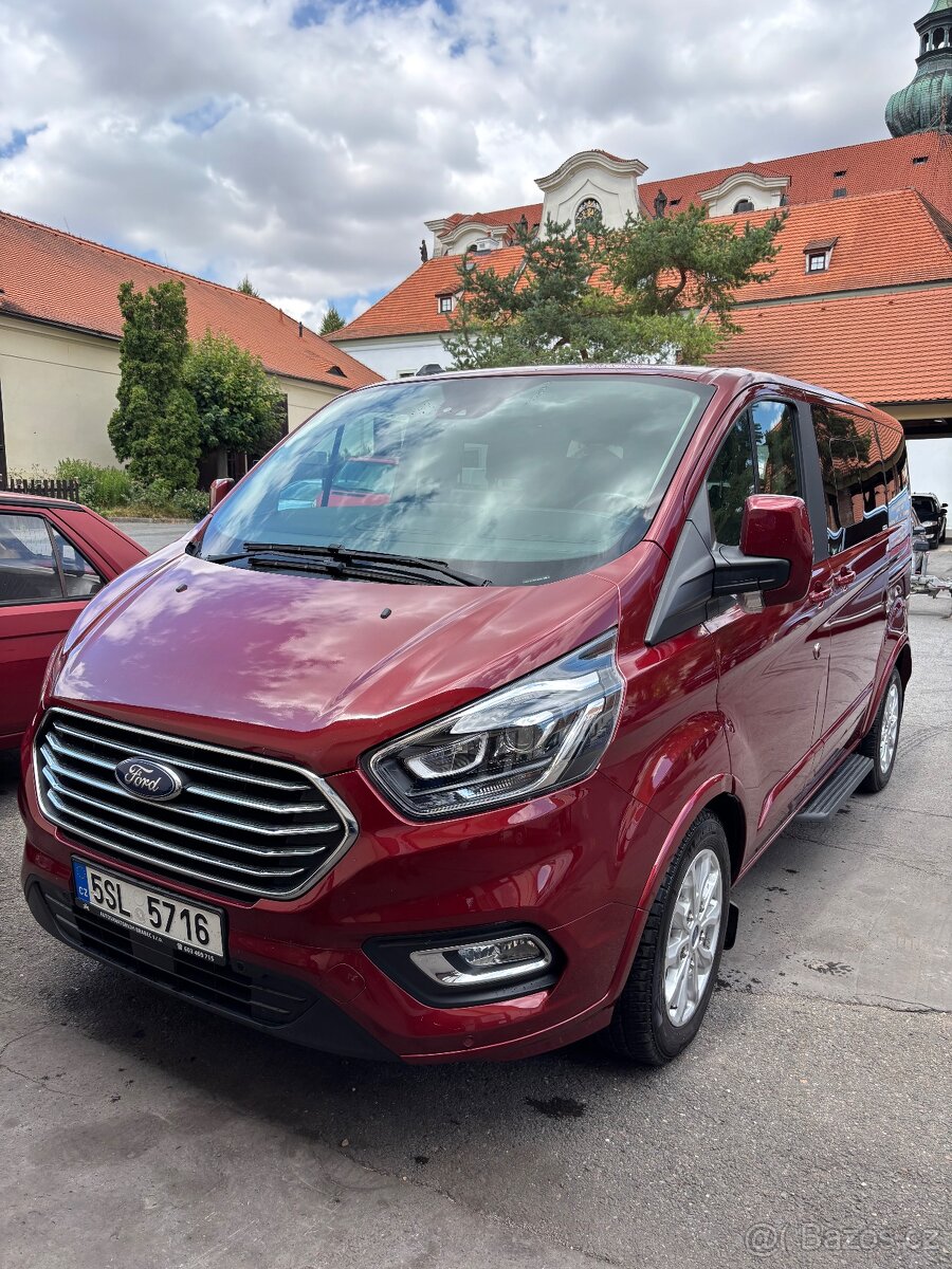 Ford Tourneo Custom mHev