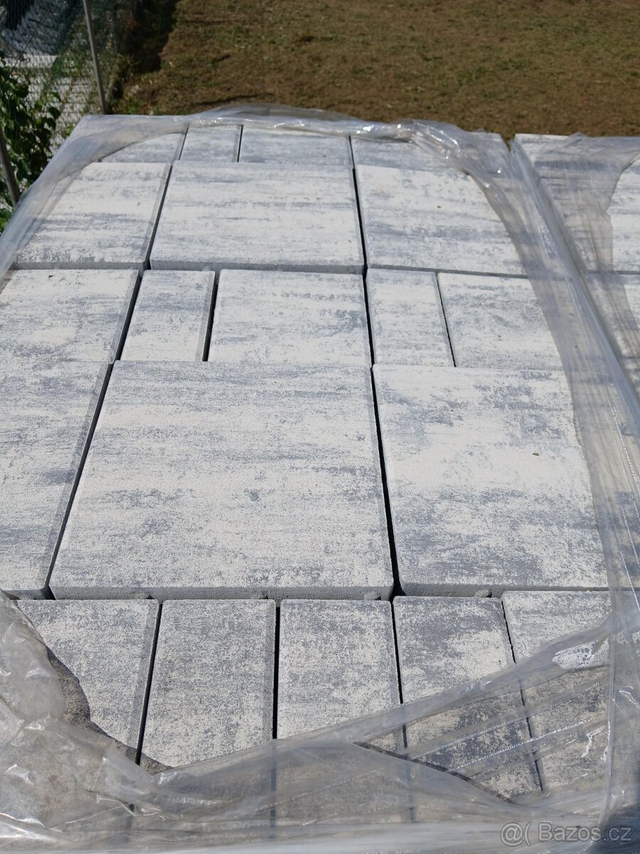 Dlažba zámková AZ BETON Trend Stříbrná