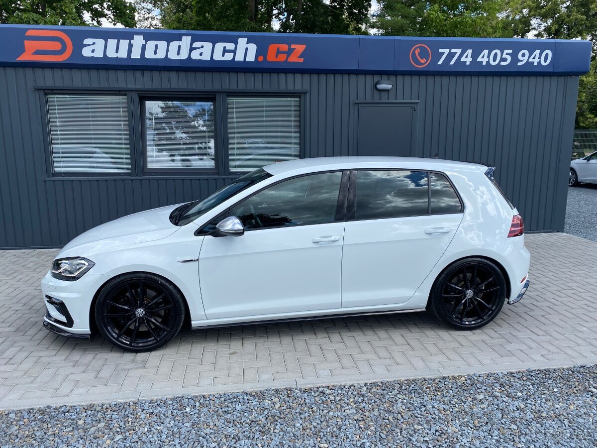 Volkswagen Golf 7,5 - 2.0TSI 228KW - R - 4x4 -MANUÁL 2017