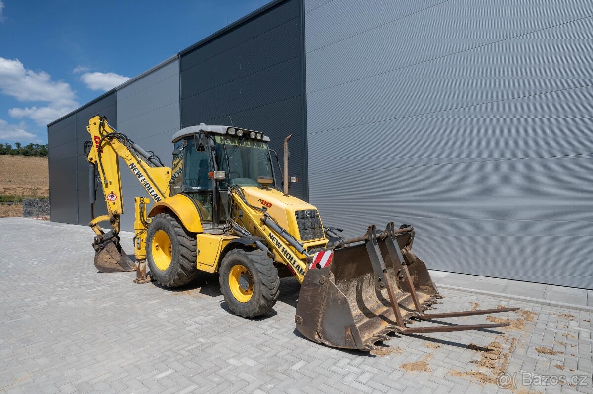 Traktorbagr NEW HOLLAND B 110 (r.v. 2008)