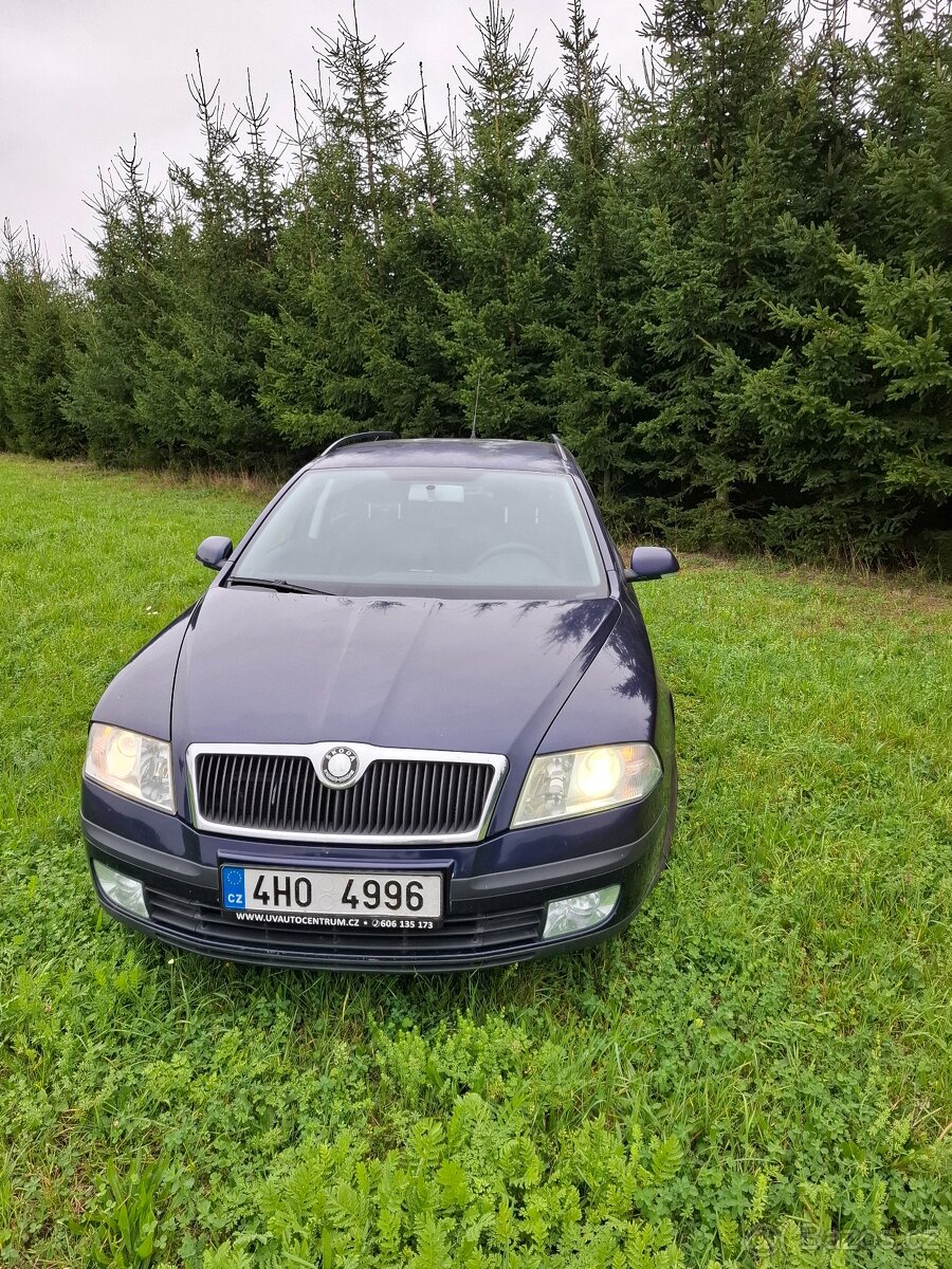 Škoda Octavia 2 , 1,6 benzín