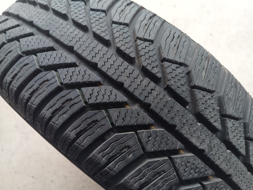 185/65 R15 SEMPERIT (3120)