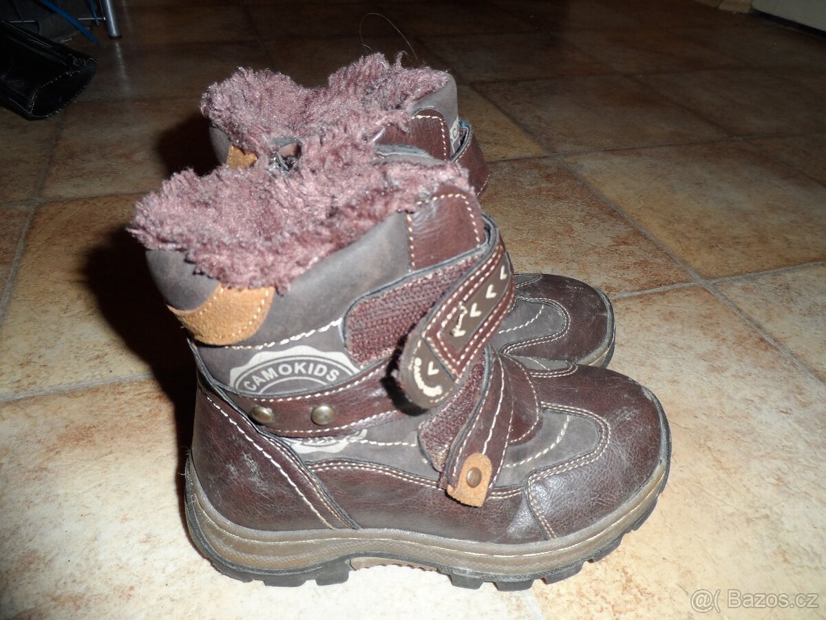 Teplé boty vel.28