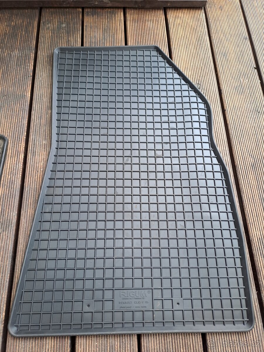 Gumové koberce Renault Clio