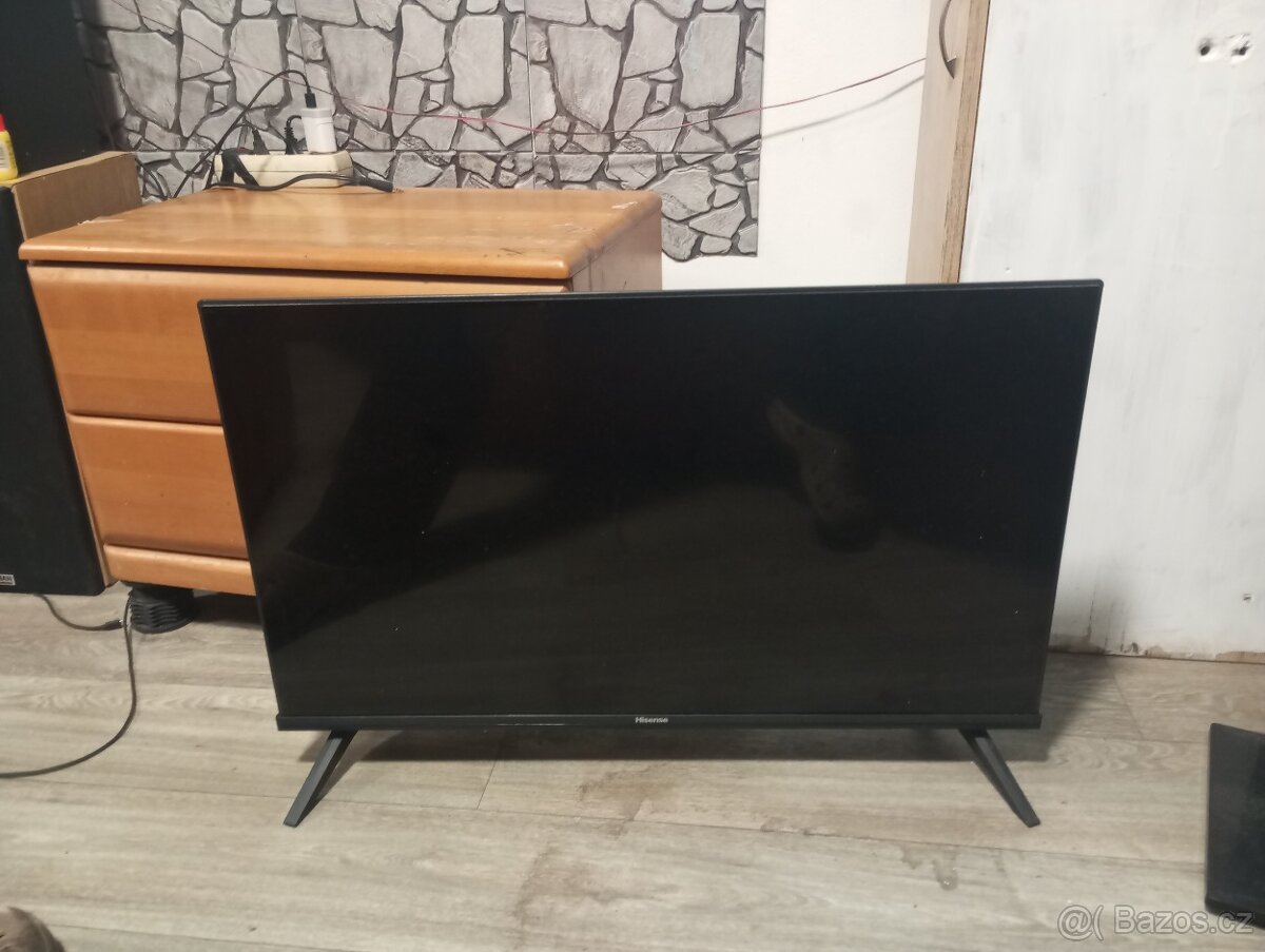 Jako nová Hisense Smart TV 32A4K (32"), r. v. 11/2023, TOP